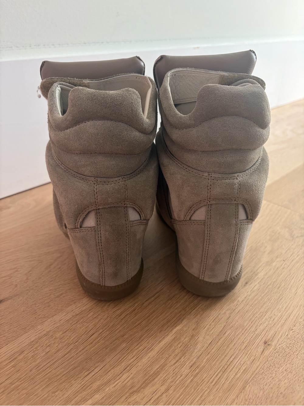 Isabel Marant Tan and Beige Suede Heeled Sneakers - Picture 5 of 6